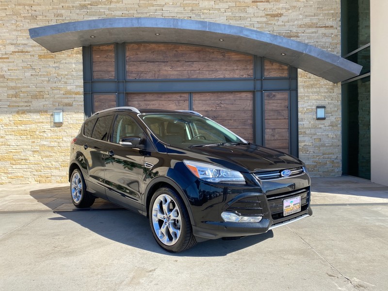 Pre Owned 2015 Ford Escape Titanium Front Wheel Drive Suv