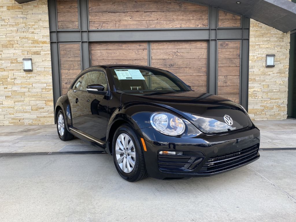 Pre-Owned 2019 Volkswagen Beetle S Front Wheel Drive Hatchback